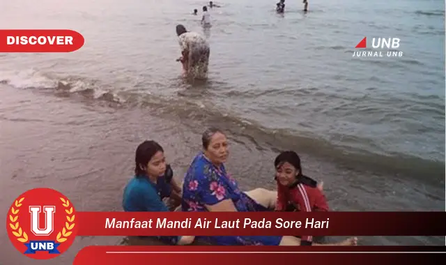 manfaat mandi air laut pada sore hari